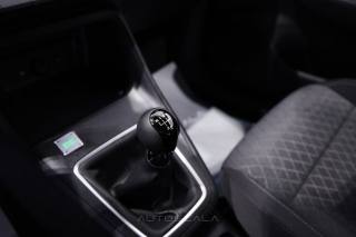 MG ZS usata, con USB