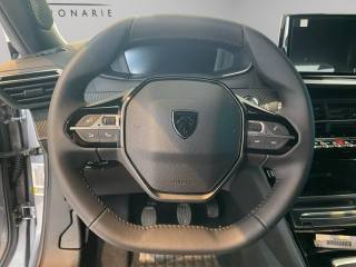 PEUGEOT 2008 usata, con Autoradio digitale