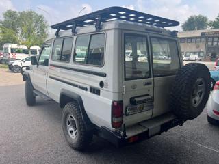 TOYOTA Land Cruiser usata 5