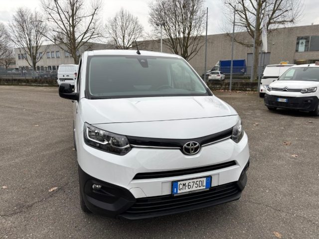 TOYOTA Proace usata, con Autoradio