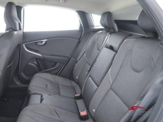 VOLVO V40 Cross Country usata 9