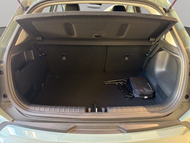 KIA Stonic usata, con Sensori di parcheggio posteriori