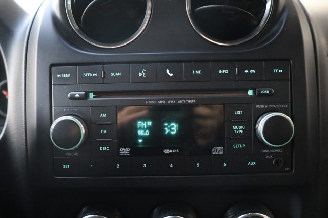 JEEP Compass usata, con Sedile posteriore sdoppiato