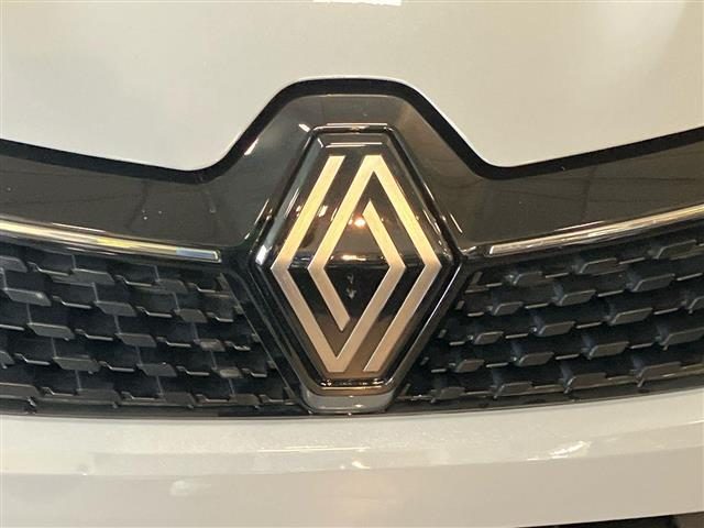 RENAULT Clio usata 19