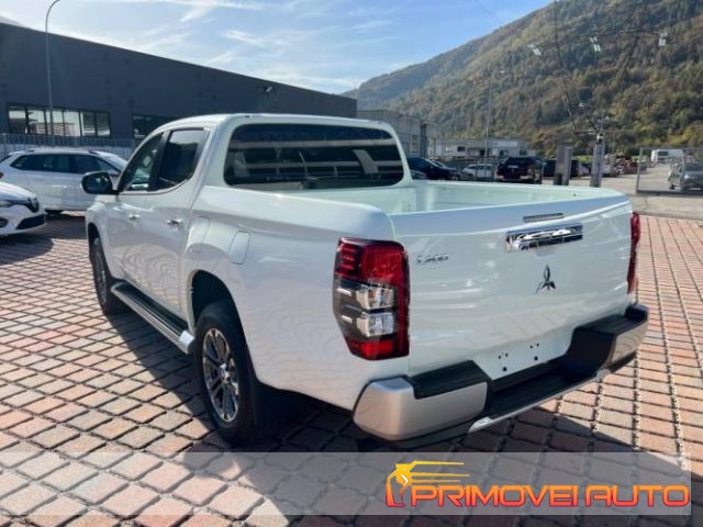 MITSUBISHI L200 usata, con Autoradio