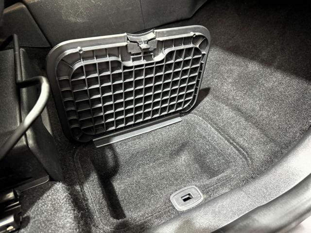 RENAULT Scenic usata 21