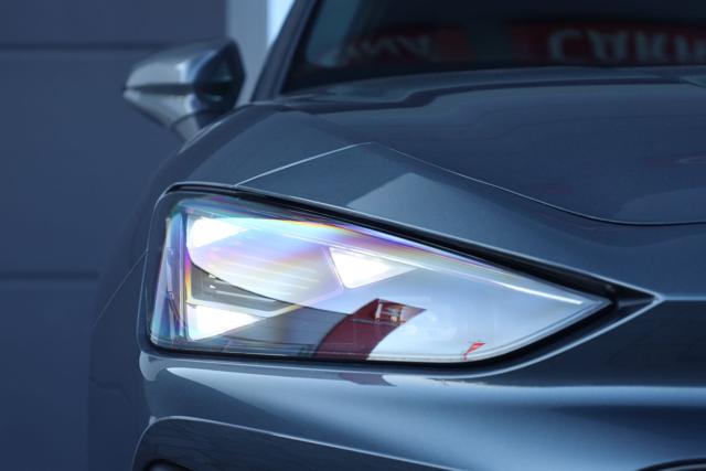 CUPRA Leon usata, con Airbag testa