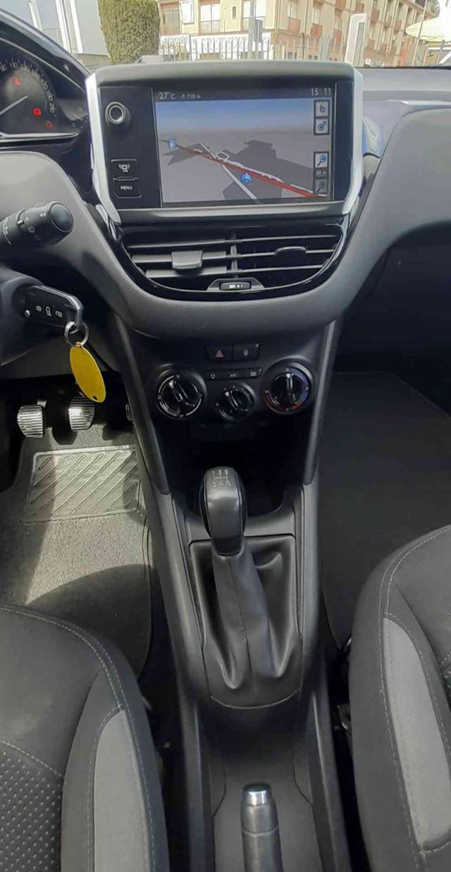 PEUGEOT 208 usata 23