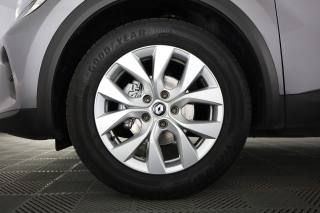 RENAULT Captur usata 8