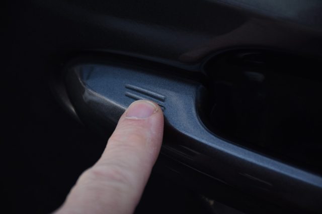 TOYOTA RAV 4 MY23 usata, con USB