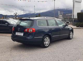 VOLKSWAGEN Passat usata 9
