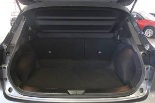 NISSAN Qashqai usata, con Fari LED