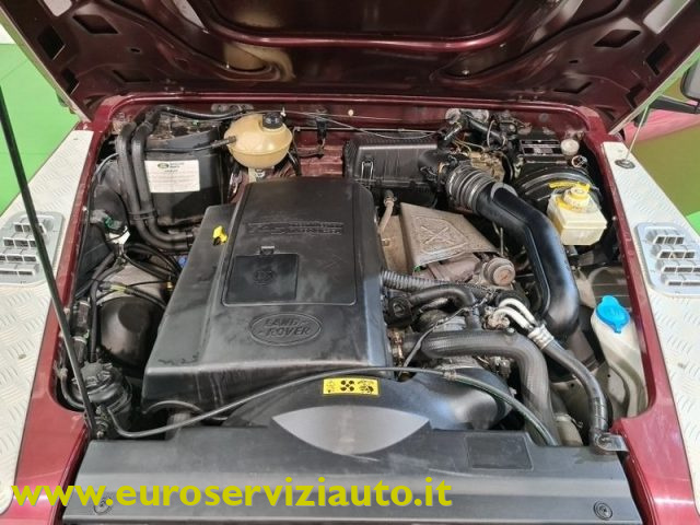 LAND ROVER Defender usata, con Kit antipanne