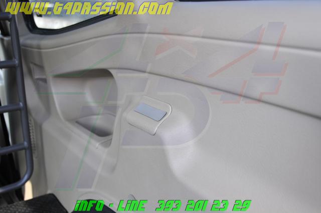 NISSAN Terrano II usata 35