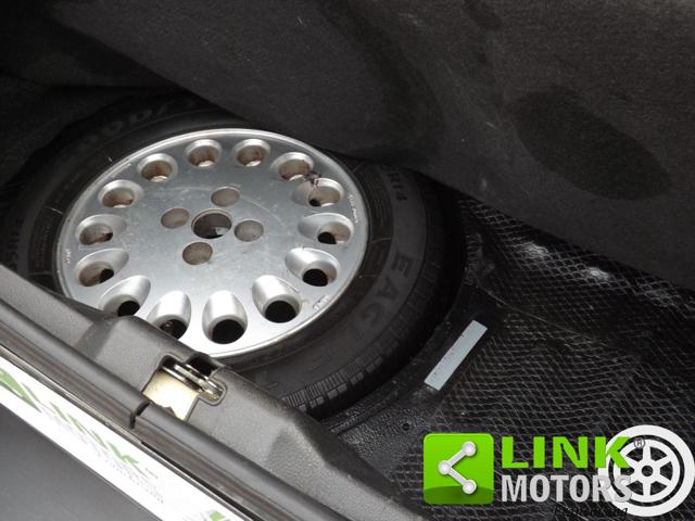 ALFA ROMEO 75 usata 22