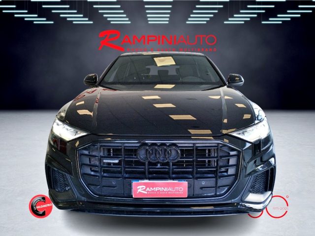 AUDI Q8 usata 2