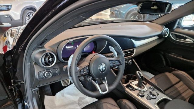 ALFA ROMEO Giulia usata, con Autoradio