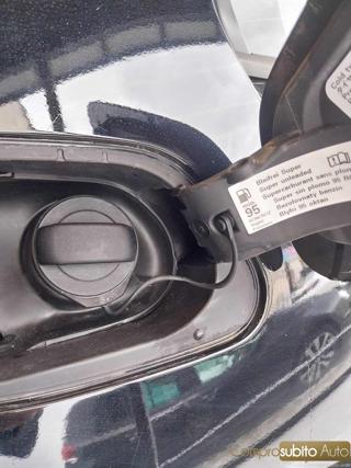 VOLKSWAGEN Golf usata 19