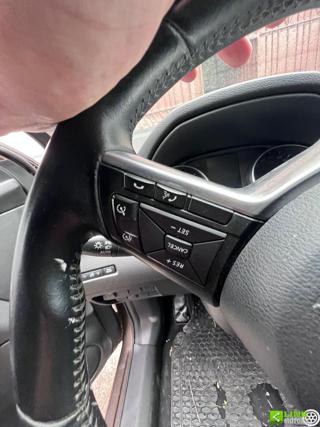 NISSAN Qashqai usata, con Sedile posteriore sdoppiato