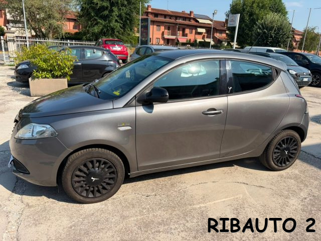 LANCIA Ypsilon usata, con Volante in pelle