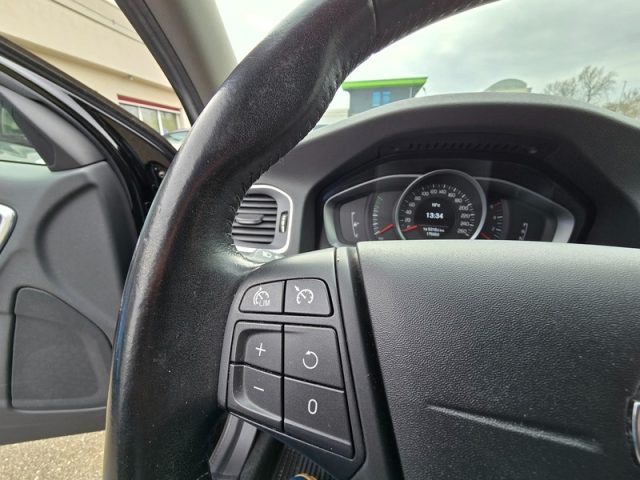 VOLVO V60 usata, con Controllo trazione