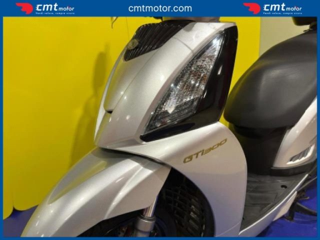 KYMCO People 300 usata 6