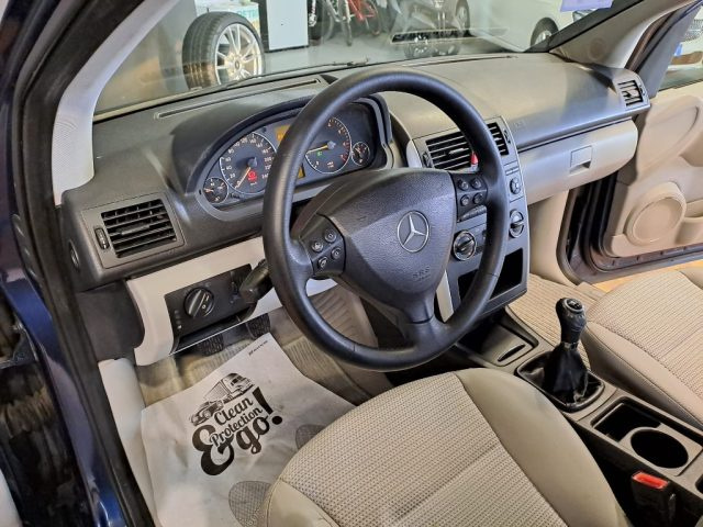 MERCEDES-BENZ A 150 usata, con Chiusura centralizzata