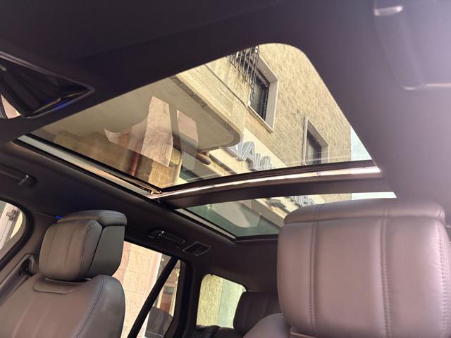 LAND ROVER Range Rover usata, con USB