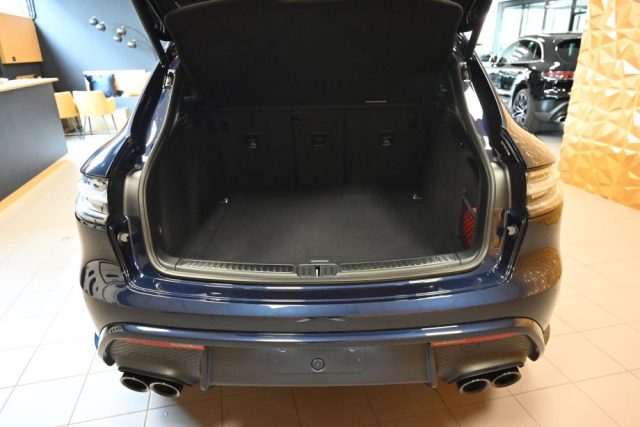 PORSCHE Macan usata 31