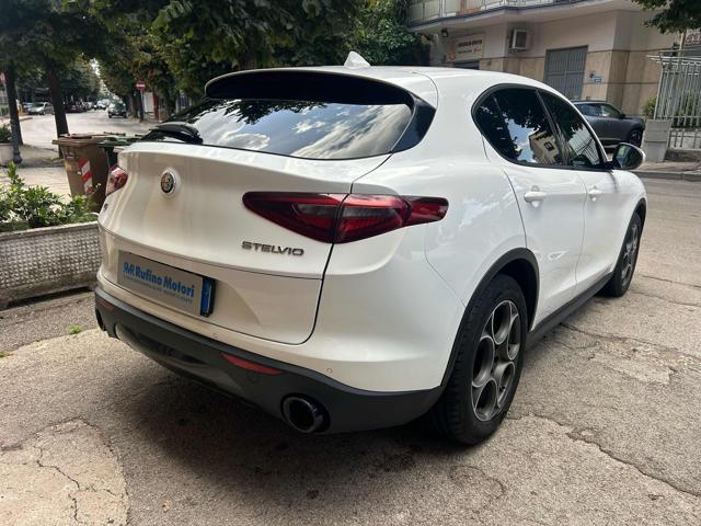 ALFA ROMEO Stelvio usata 5