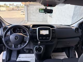 RENAULT Trafic usata, con Park Distance Control