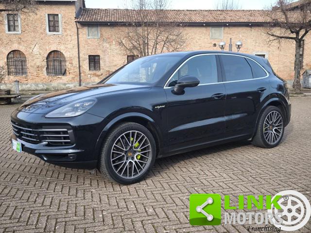 PORSCHE Cayenne usata, con Park Distance Control