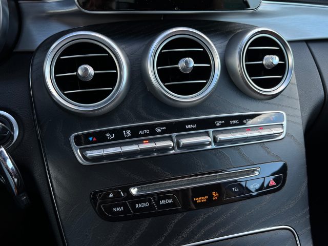 MERCEDES-BENZ C 220 usata, con Regolazione elettrica sedili