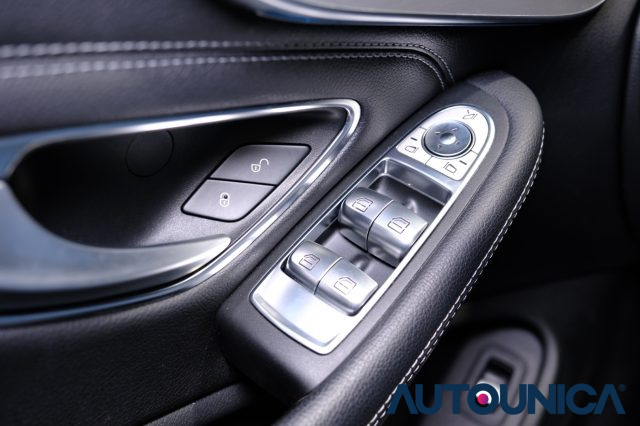 MERCEDES-BENZ C 220 usata, con Sensori di parcheggio anteriori