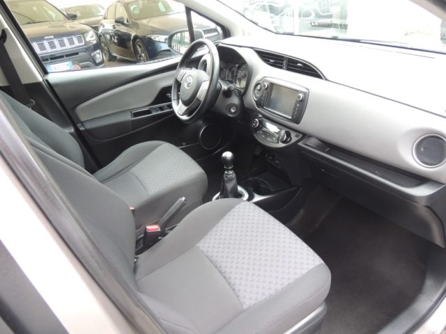 TOYOTA Yaris usata, con Climatizzatore