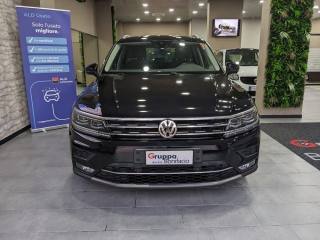 VOLKSWAGEN Tiguan usata, con Airbag laterali