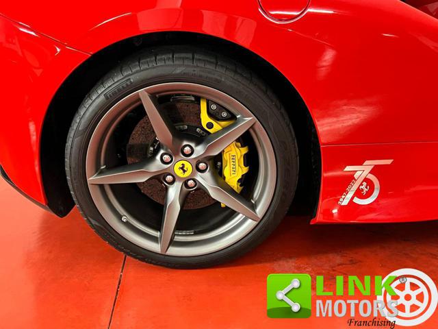 FERRARI F8 usata, con Volante in pelle