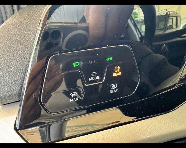 VOLKSWAGEN Golf usata, con Regolazione elettrica sedili