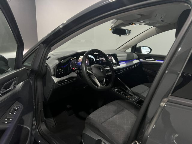 VOLKSWAGEN Golf usata, con Autoradio