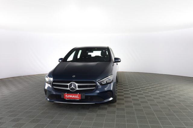 MERCEDES-BENZ CLA usata 0