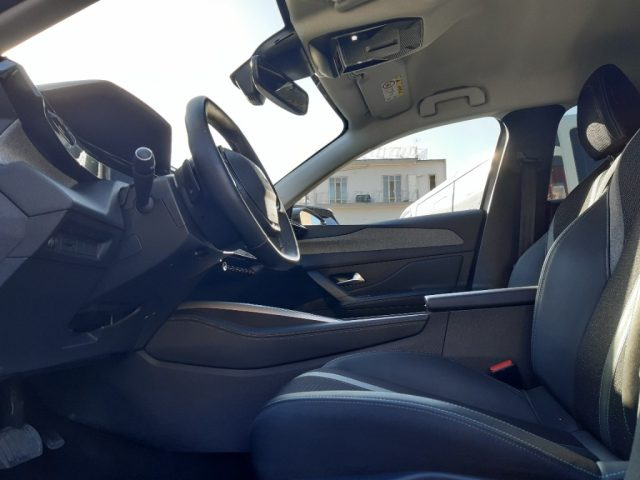 PEUGEOT 308 usata, con Luci diurne LED