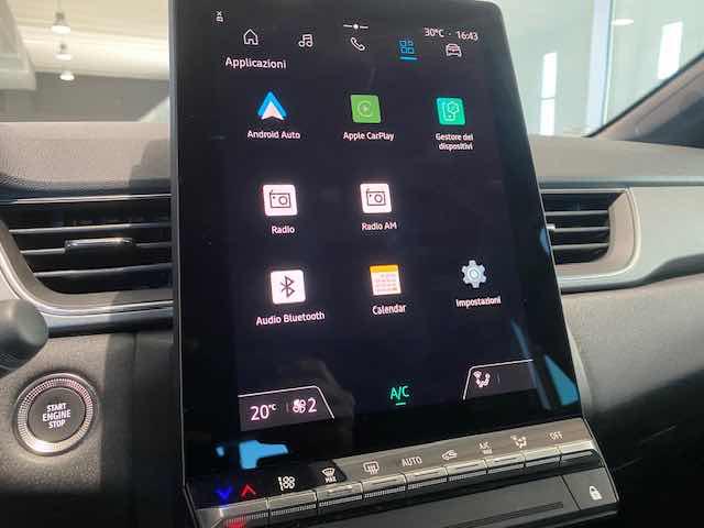 RENAULT Captur usata, con Cruise Control