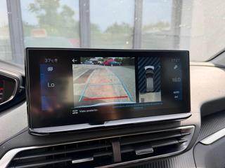 PEUGEOT 3008 usata, con USB