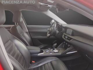 ALFA ROMEO Stelvio usata, con Controllo automatico clima