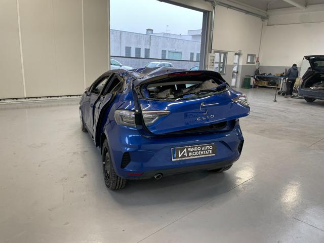 RENAULT Clio usata, con Alzacristalli elettrici