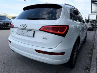 AUDI Q5 usata, con Autoradio