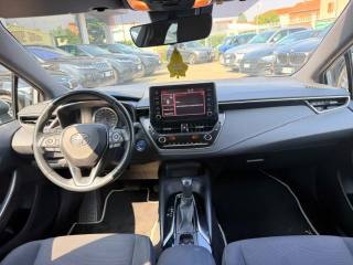 TOYOTA Corolla usata, con Alzacristalli elettrici