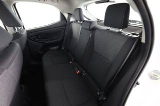 TOYOTA Yaris usata 3