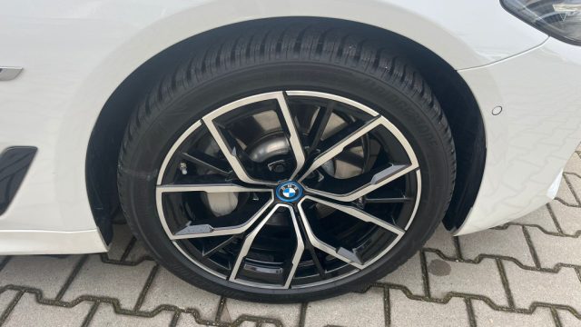 BMW 530 usata, con Telecamera per parcheggio assistito