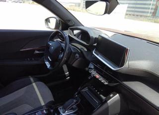 PEUGEOT 2008 usata, con Autoradio